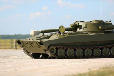 САУ 2С1 'Гводзика'