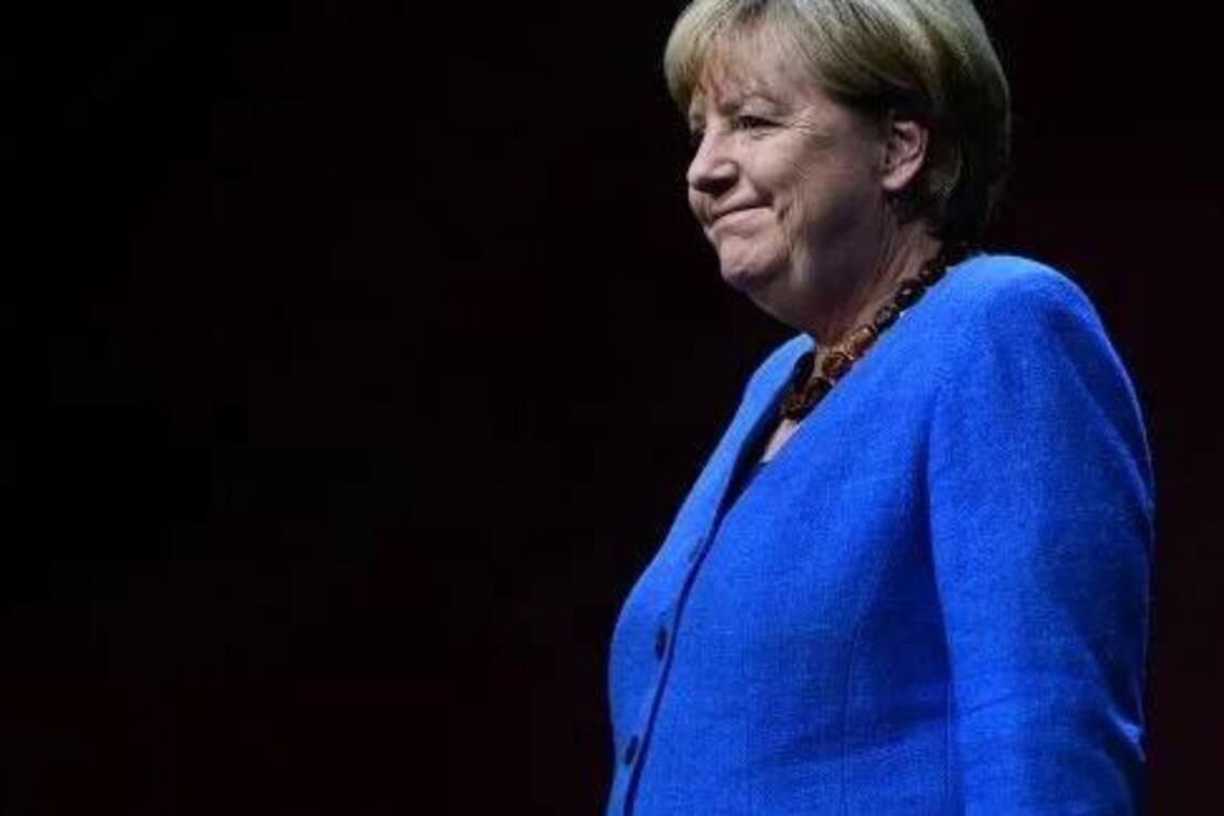 Український посол різко розкритикував Меркель і поставив їй резонне запитання