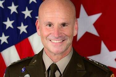 Кристофер Каволі