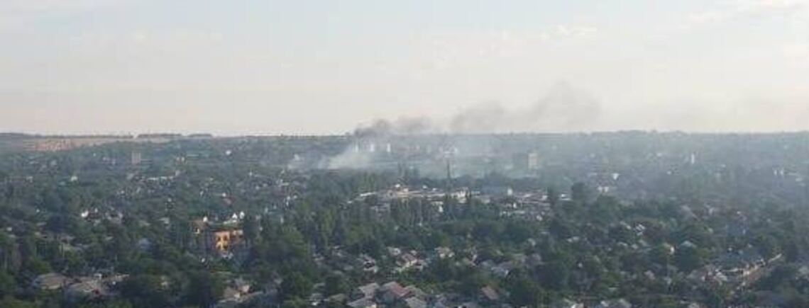 Робота HIMARS? Пролунав вибух на нафтобазі Луганщини (ВІДЕО)