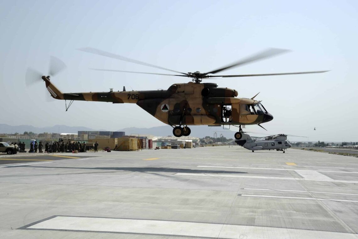 Вертолет Ми-17 Воздушных сил Афганистана