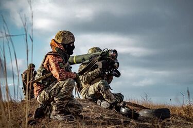 Українські військові