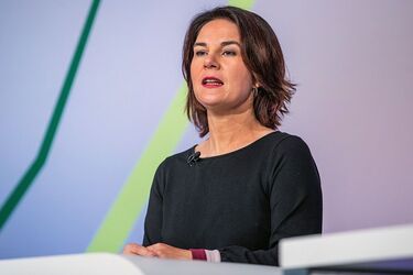 'О чем с ними говорить ?': Глава МИД Германии жёстко высказалась о переговорах с РФ