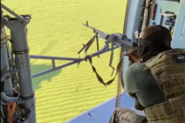 Епічний бій із полем: 'Тік-Ток' війська зняли чергову постановку