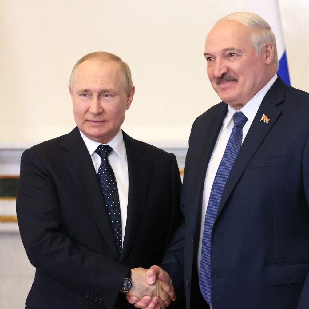 Лукашенко рассказал об обстрелах ракетами з Украины и пригрозил жестким ответом