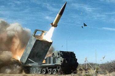 HIMARS в Украине: в сети показали работу американского РСЗО (видео)