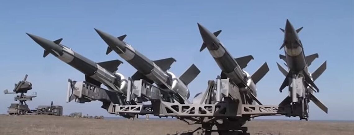Украинское ПВО перехватило ракеты оккупантов над городом (видео)