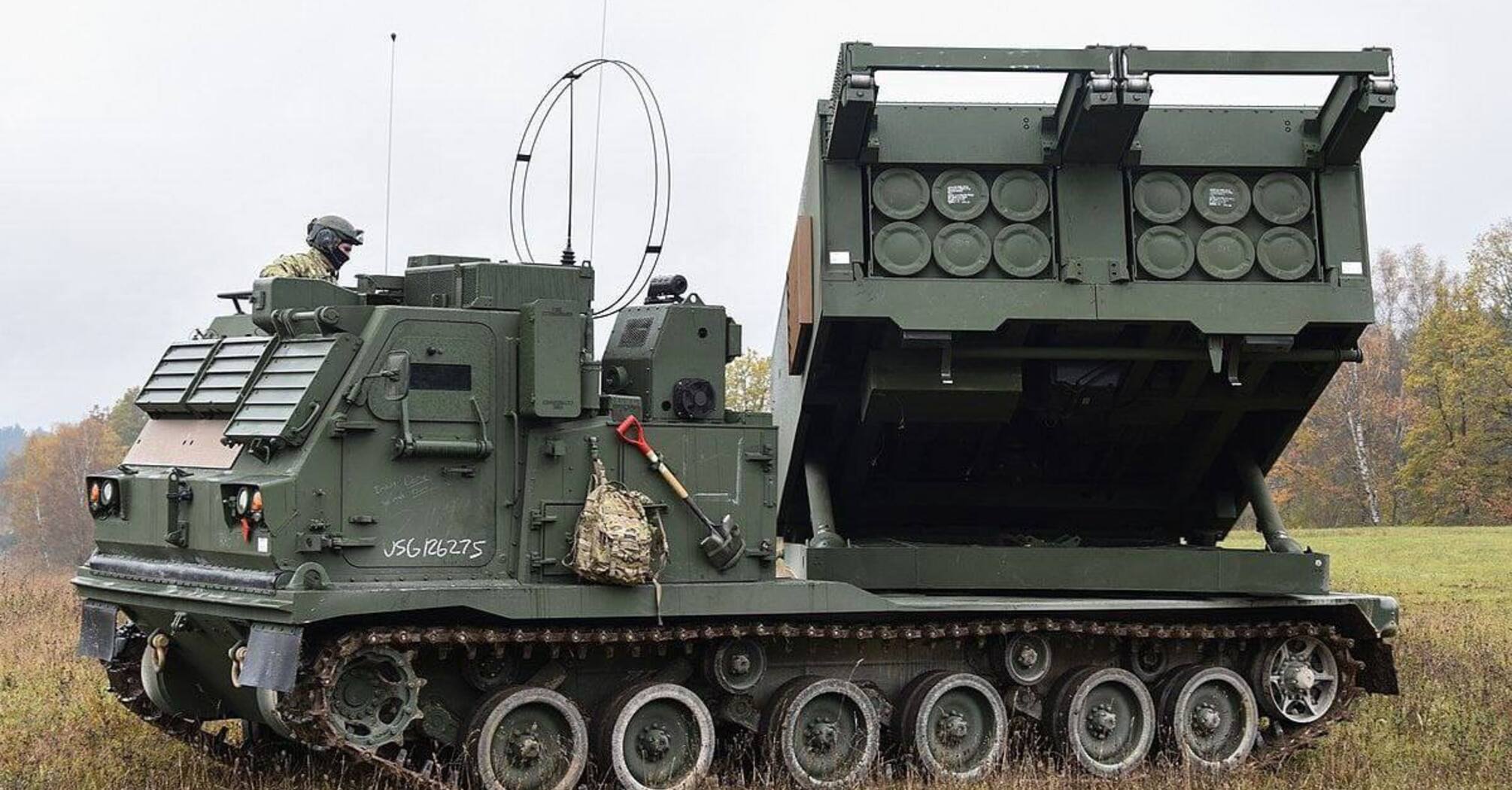 Британія передасть Україні додаткові РСЗВ М270 та ракети для них