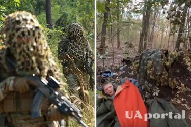 'Доброго вечора, ми з України': українські військові епічно взяли в полон окупанта, який спав (відео)