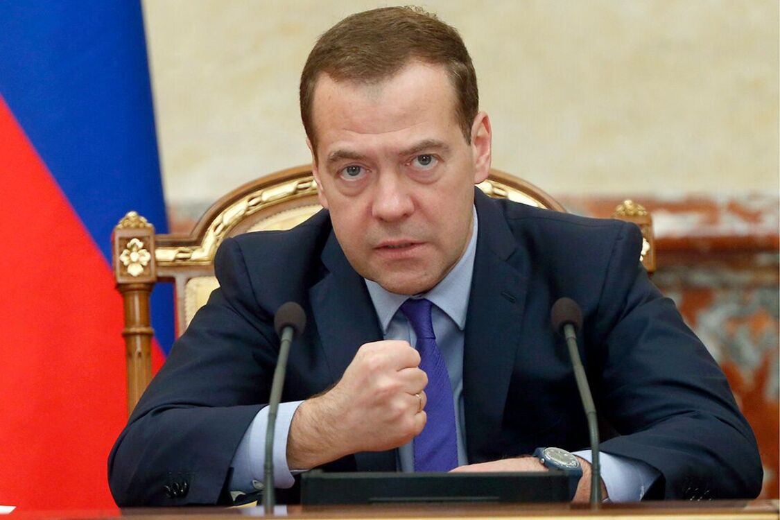 'Грузия должна быть оккупирована': Медведев бредит о возрождении Советского союза под крылом Москвы