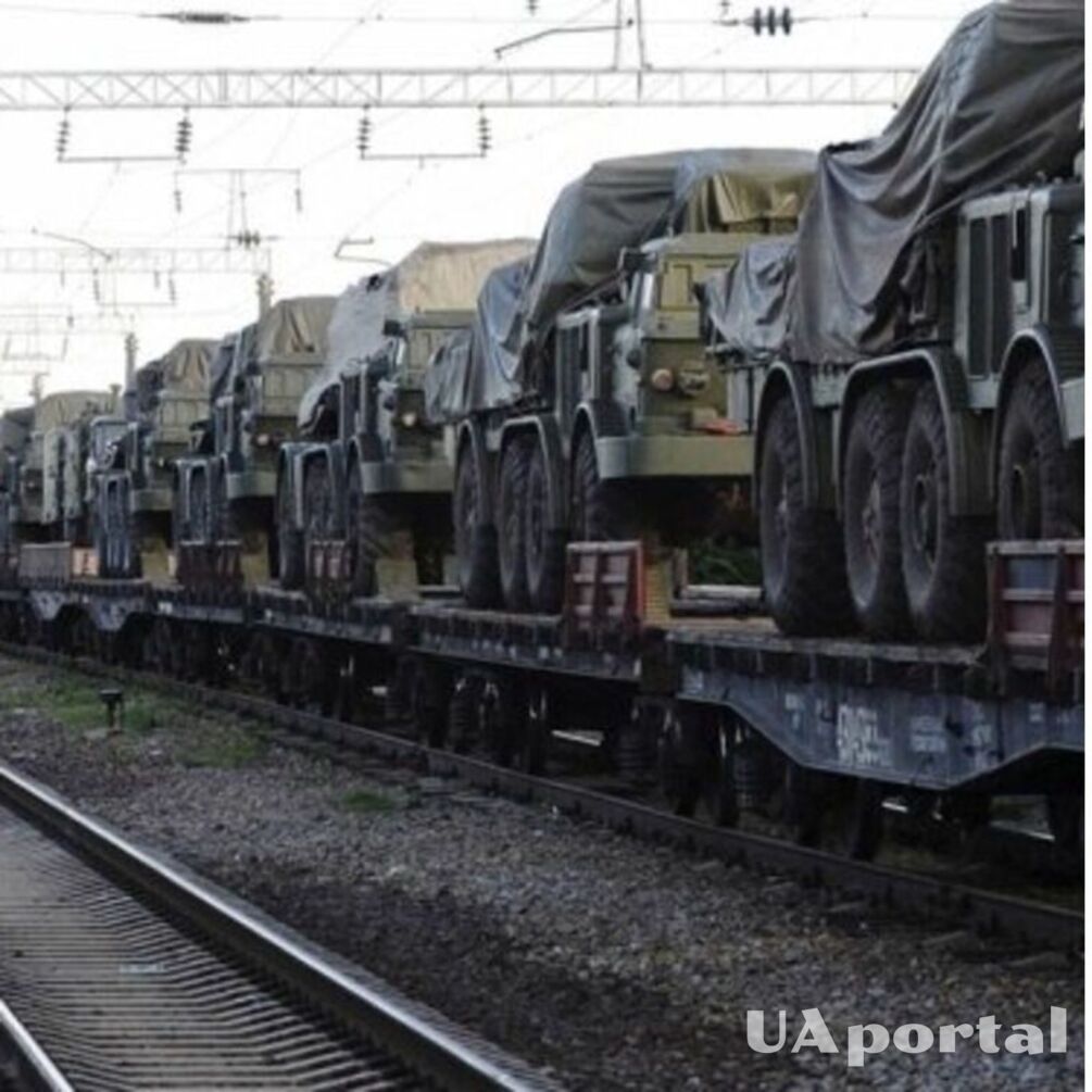 ЗСУ вдарили по ешелону ЗС РФ і серйозно пошкодили залізницю до Криму – британська розвідка