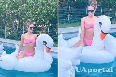 Кейт Бекинсейл фото в розовом бикини