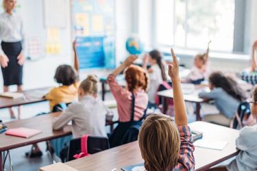 Як підготувати дитину до школи під час війни – поради від поліції