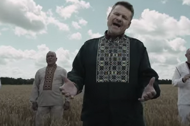 'Пиккардийская Терция' в дуэте из SASHKA презентовали трогательную песню о любви к стране в свое 30-летие(видео)