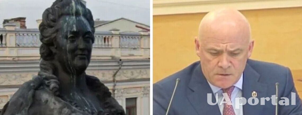 Городской совет Одессы провалил голосование за снос памятника Екатерине II (видео)
