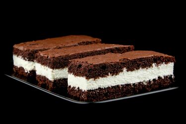 Тістечка 'Kinder Milk Slice'