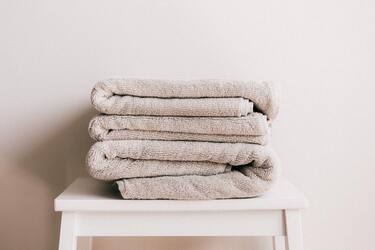 How to quickly remove stale odour and freshen your towels