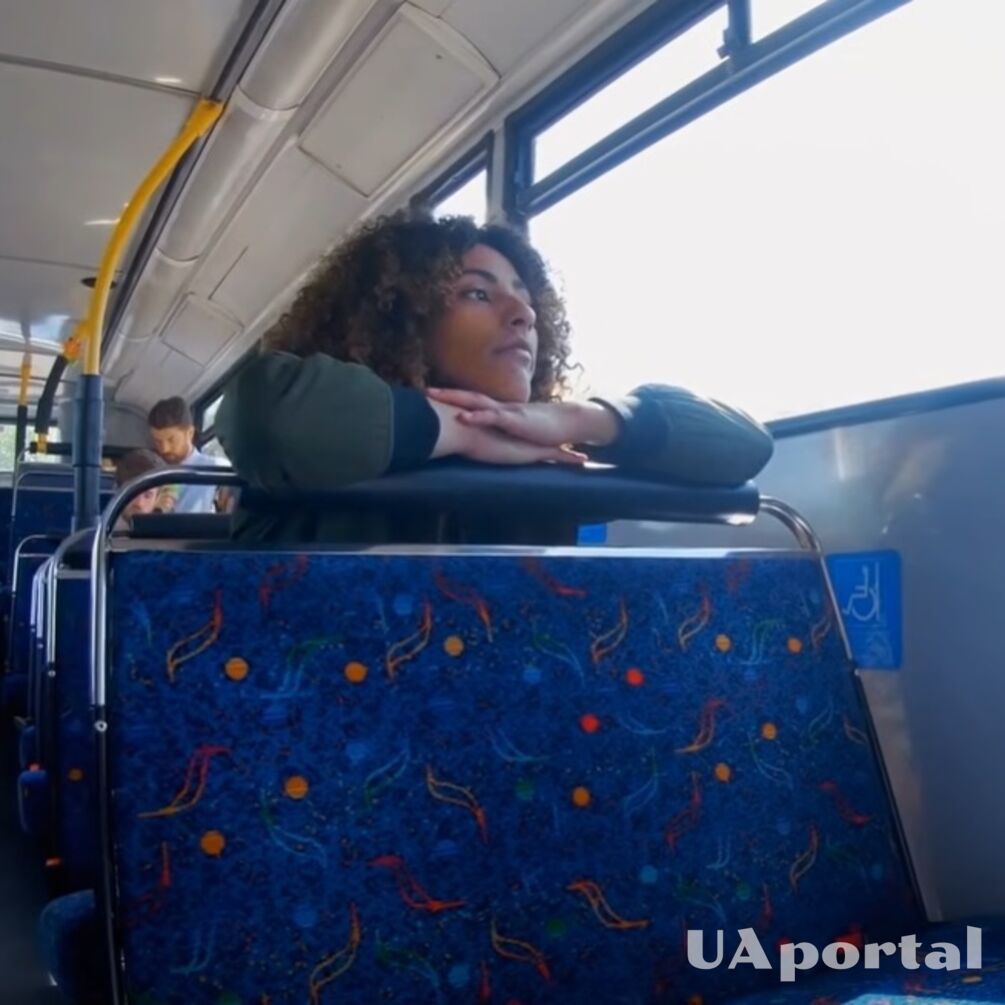 Вам не захочеться сідати в автобусі: ось чому на сидіннях у транспорті 'дивна тканина' (відео)
