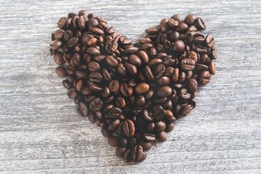 Базовые, осветительные и антицеллюлитные рецепты кофейных скрабов