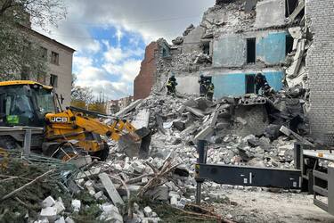 In Sloviansk, Donetsk region, the Russians shelled a hostel