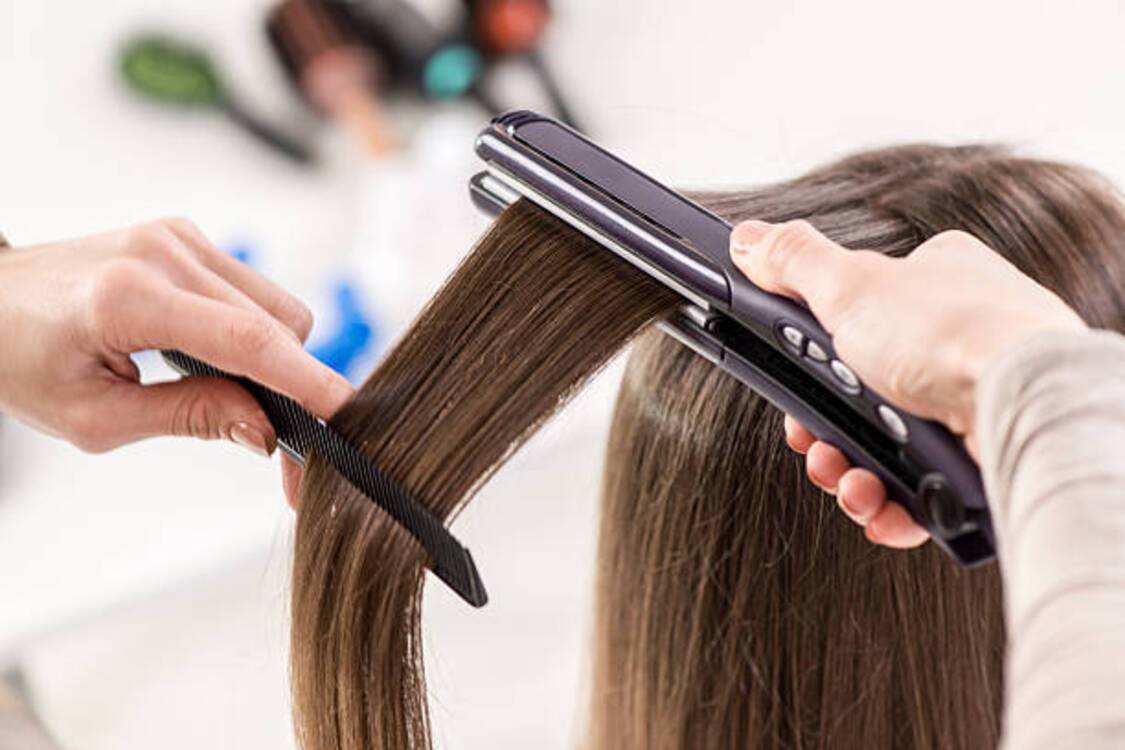 Keratin straightening: how the procedure affects hair condition