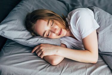 How to fall asleep quickly and soundly after a hard day's work