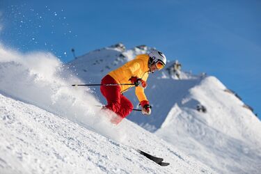 Заостряем лыжи. Когда начинается сезон на горнолыжных курортах Украины 2023/2024