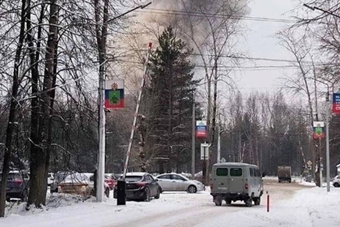 На россии произошел взрыв на военно-промышленном заводе снарядов 'Урал' в Соликамске: видео