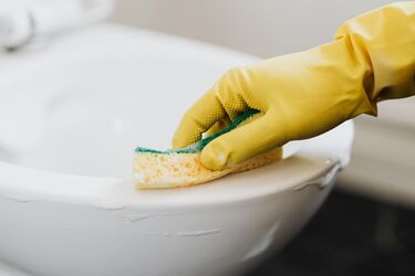 Лайфхаки для очищення унітазу