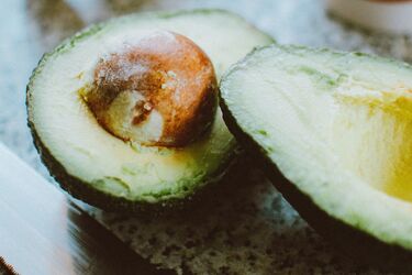 Life hacks for using avocado pits