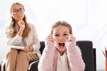 What parents should do if a child behaves aggressively: psychologists' advice