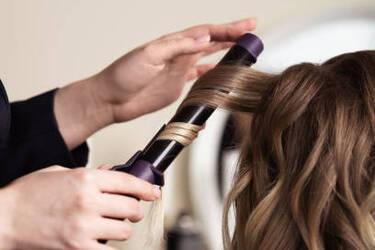 Плюсы и минусы использования плойки для завивки волос