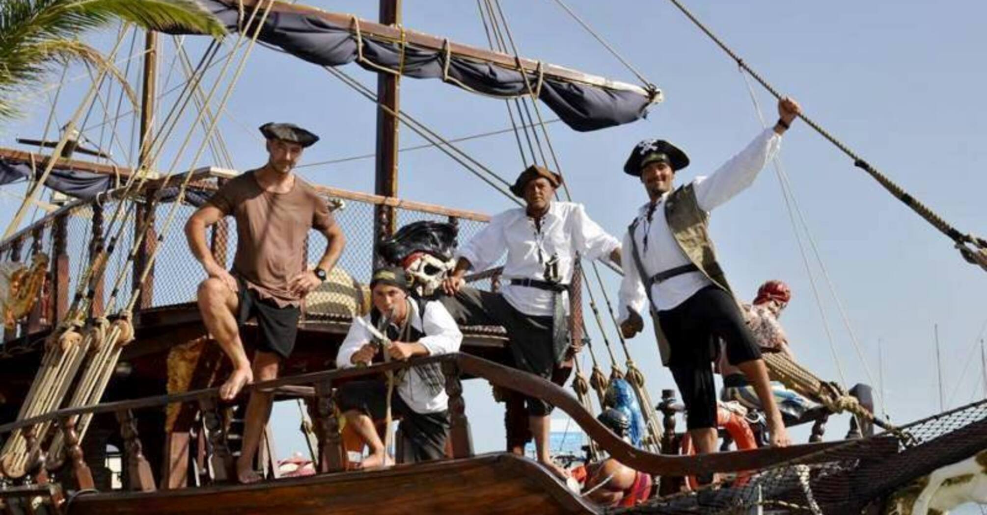 Не всегда плавали под черным флагом: 5 увлекательных фактов о пиратах