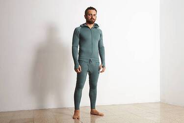 Is it worth buying thermal underwear: advantages and disadvantages