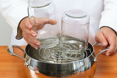 Как легко стерелизовать банки: эффективные советы