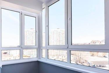 Переваги та недоліки металопластикових вікон: чи варто їх встановлювати 