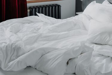 How to wash bedding correctly: effective tips