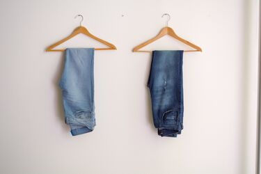 Як правильно прати джинси: дієві лайфхаки