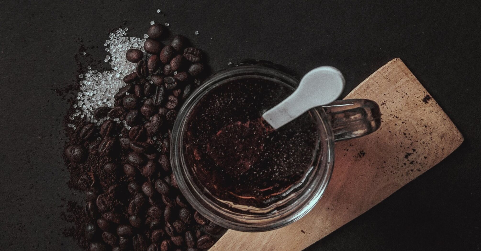 Как в быту использовать кофейную гущу: 5 уникальных способов