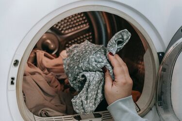 Які речі не можна прати в пральній машині: поради
