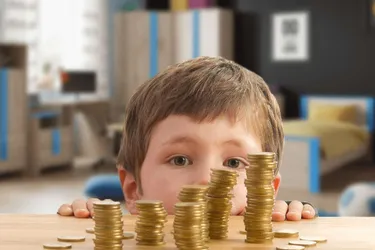 Как изменятся выплаты на детей в 2024 году