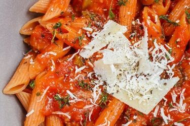 Як приготувати томатний соус до пасти з кавою