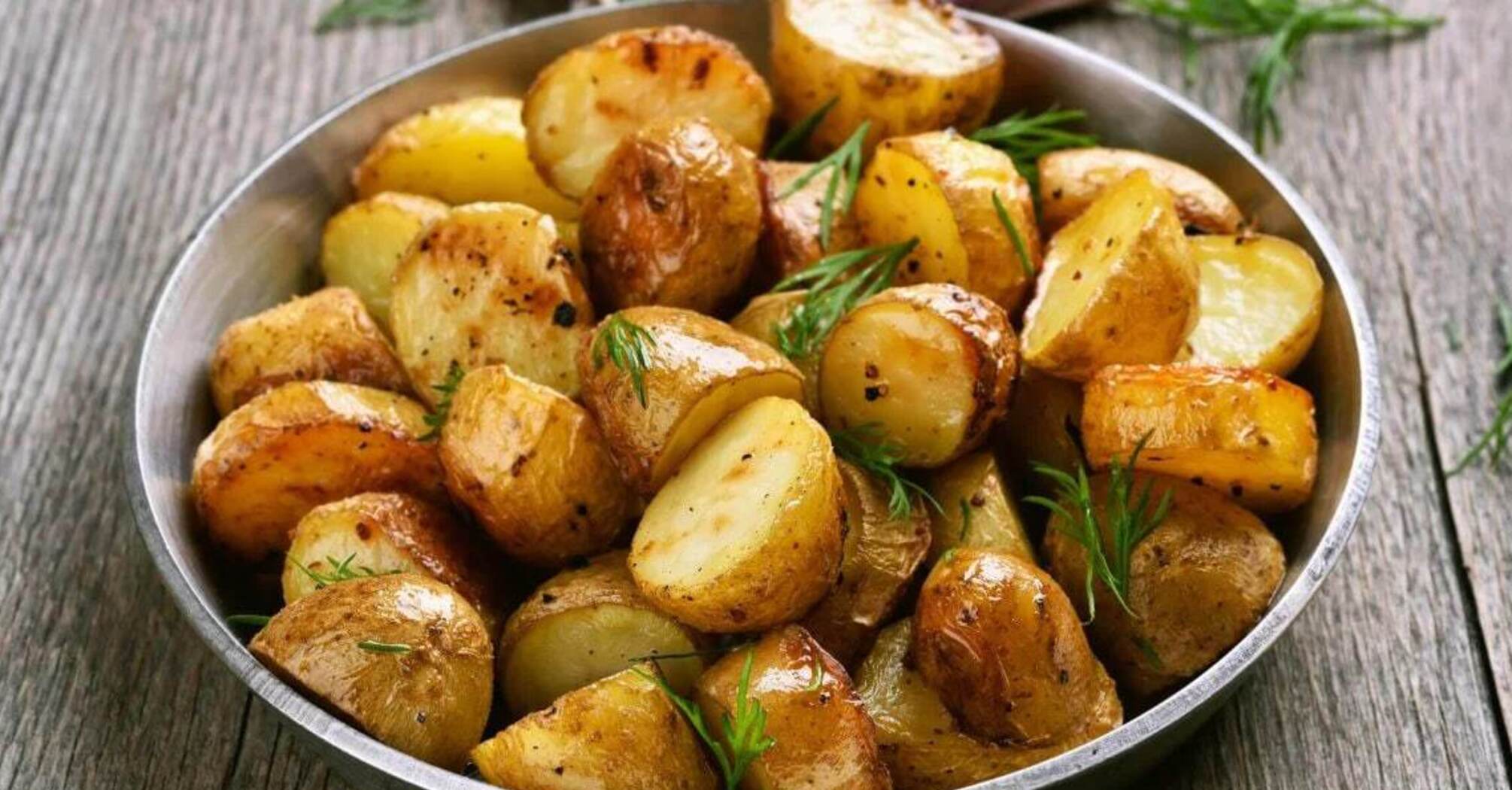 Як приготувати хрустку запечену картоплю