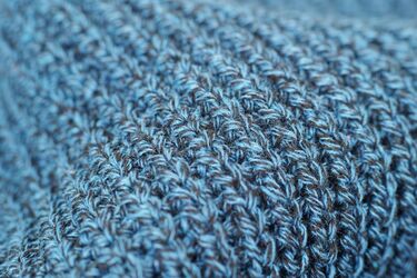 Катышки на свитере