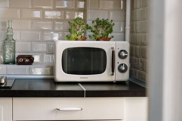 Microwave oven