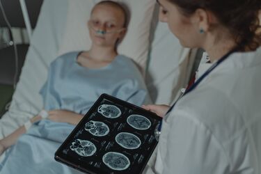 Знищили 99% ракових клітин: науковці відкрили новий спосіб лікування раку
