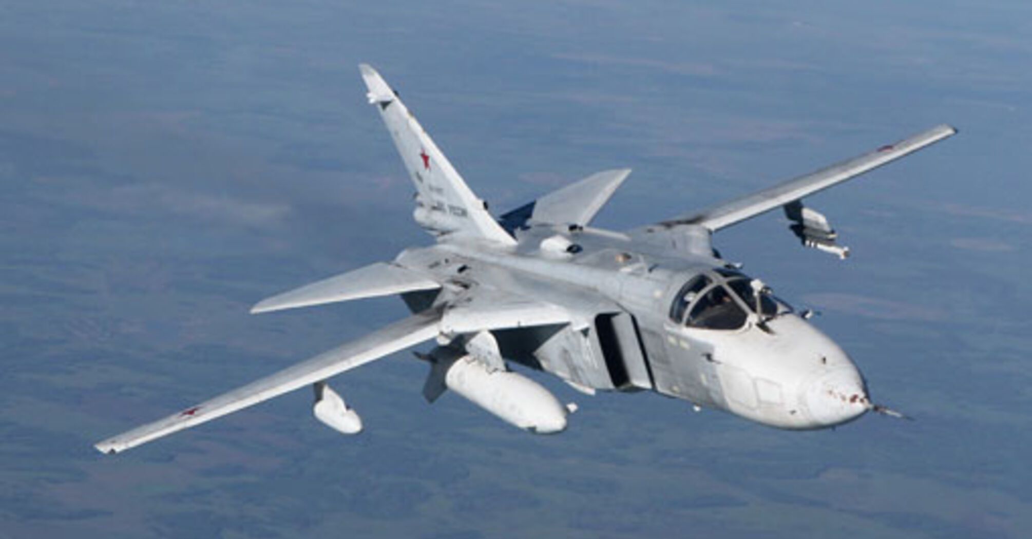 Хотел ударить ракетами по Одессе: ВСУ сбили российский бомбардировщик Су-24М возле острова Змеиного