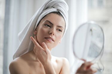 Как улучшить состояние кожи в домашних условиях: простые секреты