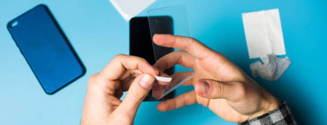 Гидрогелевая пленка или защитное стекло: что выбрать для защиты дисплея iPhone