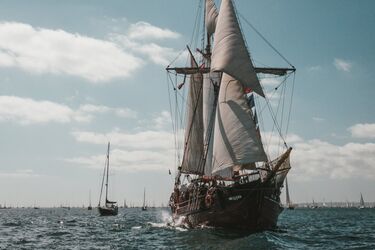 Досліджуємо легендарних мореплавців